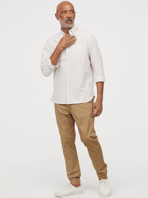 

H&M Men Beige Solid Brushed Cotton Twill Joggers
