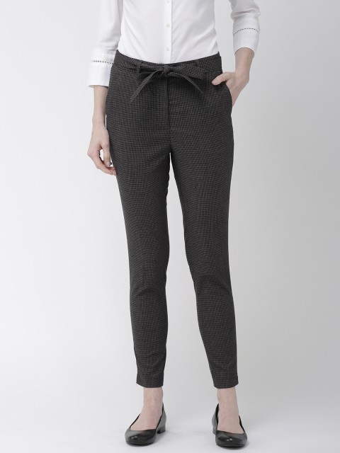 

Park Avenue Women Black & Grey Tapered Fit Self Design Formal Trousers