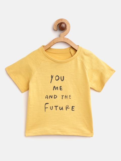 

Marks & Spencer Kids Yellow Printed Round Neck T-shirt