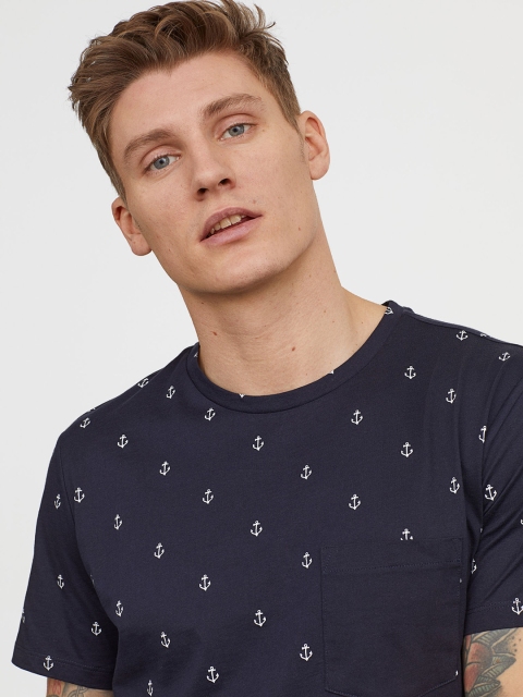 

H&M Men Blue Printed Cotton T-shirt