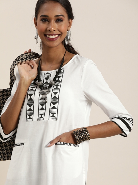 

Taavi Women White & Black Bagru Hand Block Print Sustainable Straight Kurta