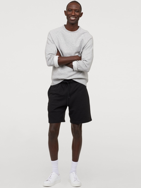 

H&M Men Black Solid Sweatshirt Shorts