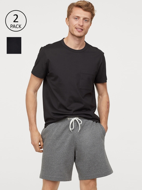 

H&M Men Black Solid 2-Pack Sweatshorts Regular fit
