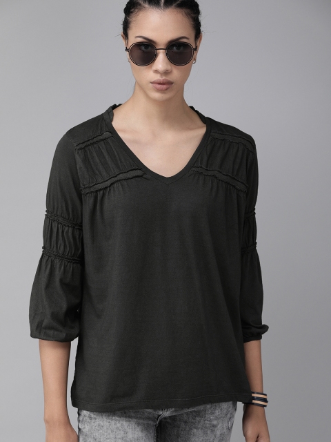 

The Roadster Lifestyle Co Women Black Solid Pure Cotton Top With Gathered Detail
