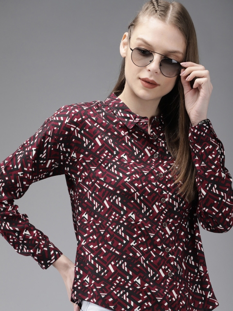 

The Roadster Lifestyle Co Women Burgundy & White Regular Fit Printed Casual Shirt