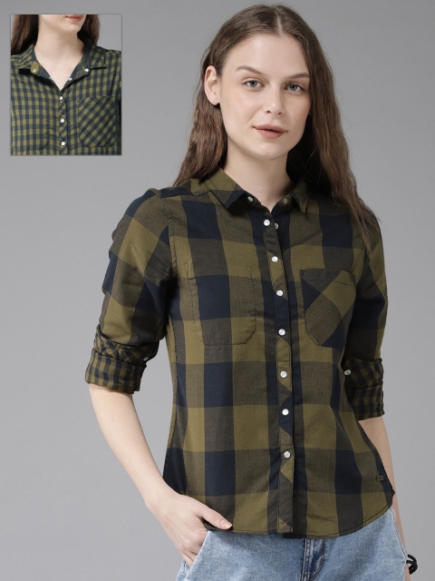 

The Roadster Lifestyle Co Women Olive Green & Navy Blue Checked Reversible Shirt