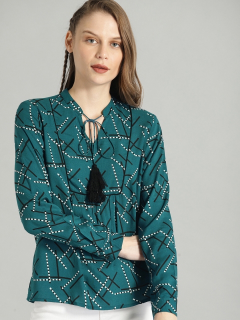 

Roadster Women Teal Blue Printed Top