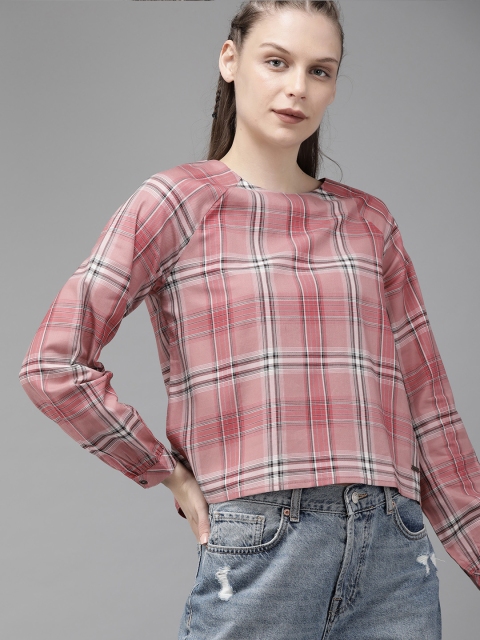 

The Roadster Lifestyle Co Women Pink Checked Top