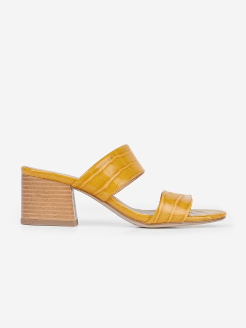 

DOROTHY PERKINS Women Yellow Textured Heels