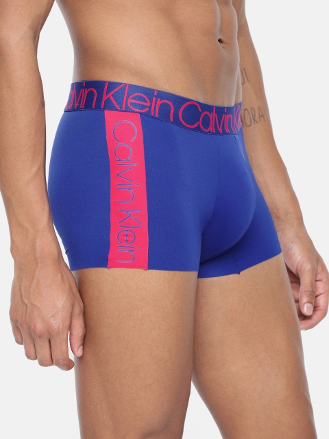 

Calvin Klein Underwear Men Blue & Pink Printed Trunks NB20606ZI
