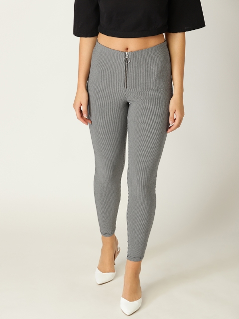 

United Colors of Benetton Women Black & White High-Rise Checked Cropped Treggings