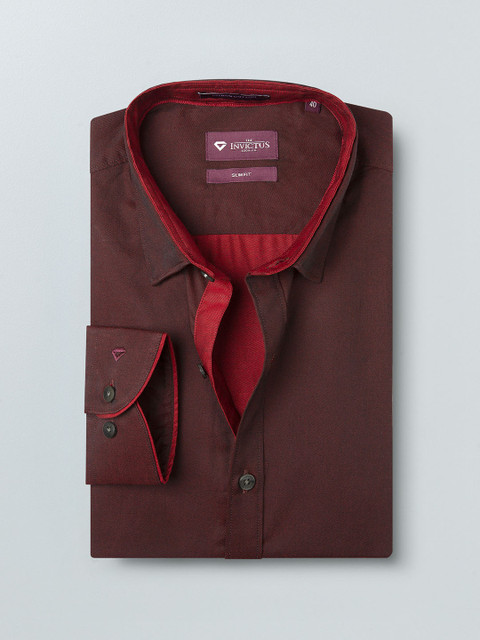 Invictus Maroon Slim Fit Self Design 