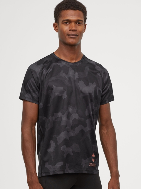 

H&M Men Black Printed Short-Sleeved Running T-shirt