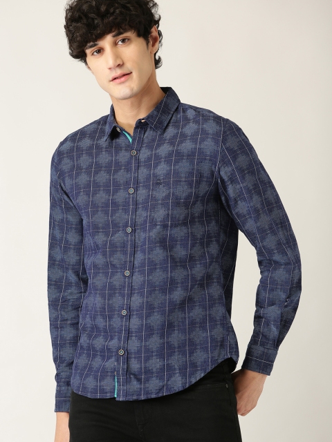 

United Colors of Benetton Men Navy Blue & Off-White Slim Fit Checked Casual Shirt