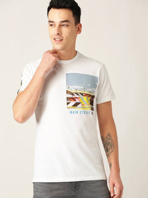 

United Colors of Benetton Men White Printed Round Neck T-shirt