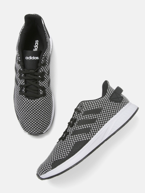 

ADIDAS Men Black & White SYAN Woven Design Running Shoes