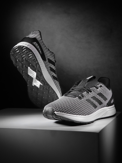 

ADIDAS Men Black & White Weave Running Shoes