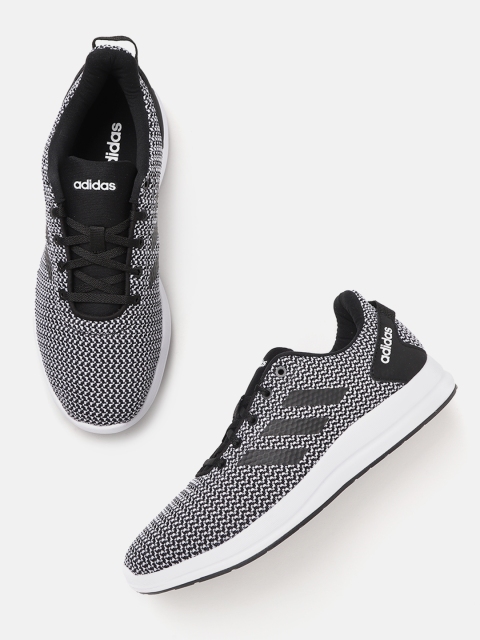 

ADIDAS Men Black & White GRITO Running Shoes