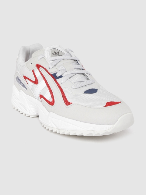

ADIDAS Originals Men White YUNG-96 Chasm Trail Sneakers