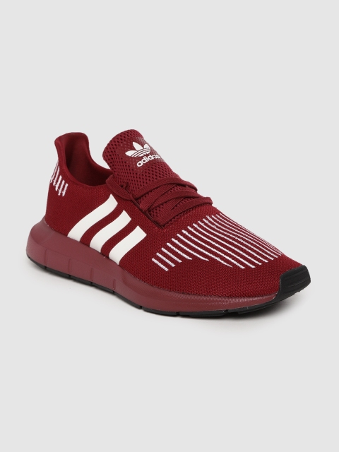 

ADIDAS Originals Men Maroon Striped Swift Run Sneakers
