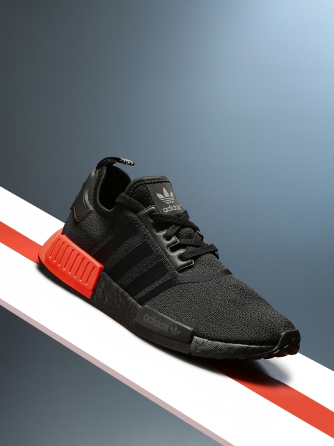 

ADIDAS Originals Men Black Solid NMD_R1 Sneakers