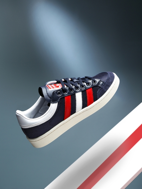 

ADIDAS Originals Men Navy Blue Solid Americana Low Sneakers