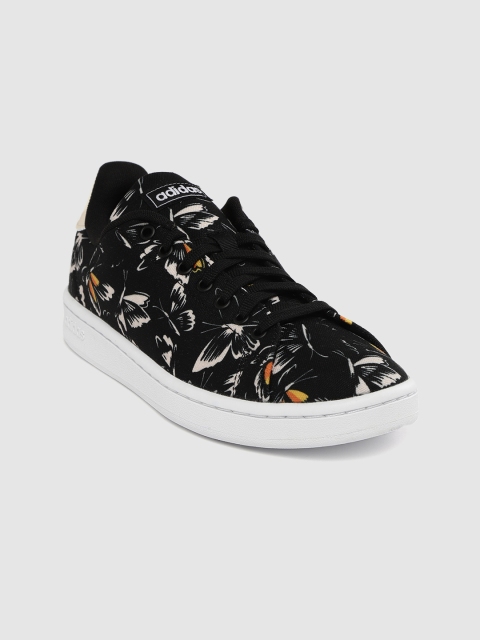 

ADIDAS Women Black & White Printed Advantage Sneakers