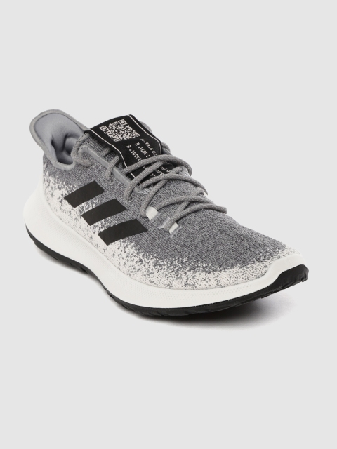 

ADIDAS Men Grey & Off-White Sense Bounce Woven Design Running Shoes