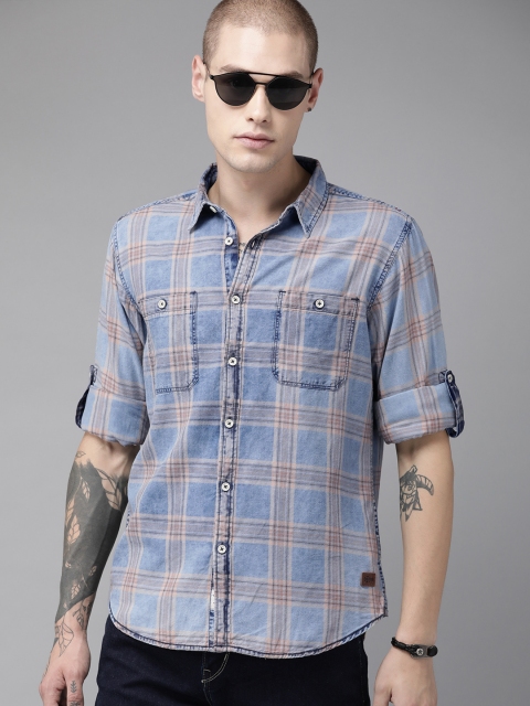 

Roadster Men Blue & Beige Regular Fit Checked Casual Shirt