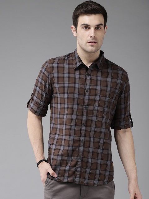 

The Roadster Lifestyle Co Men Grey & Brown Regular Fit Checked Casual Shirt