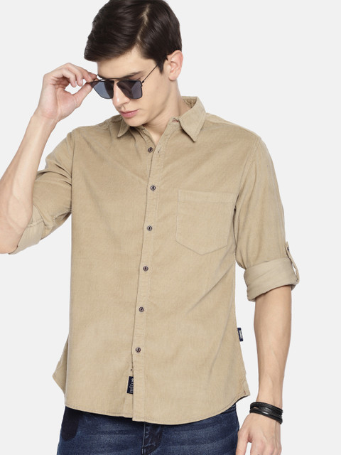 

The Roadster Lifestyle Co Men Beige Regular Fit Solid Casual Shirt