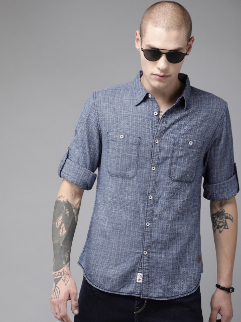 

The Roadster Lifestyle Co Men Blue & White Regular Fit Self Design Casual Shirt