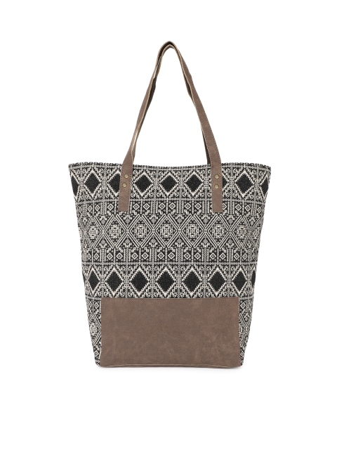 

Kanvas Katha Black Printed Shoulder Bag