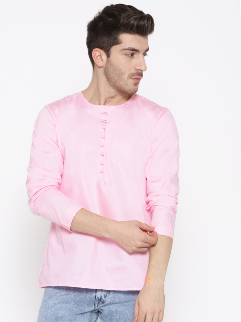 

Molly & Michel Men Pink Solid Straight Kurta