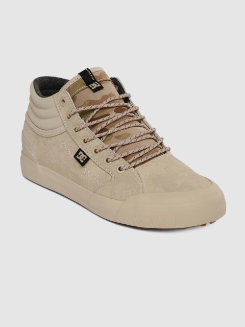 

DC Men Brown Printed Leather Sneakers
