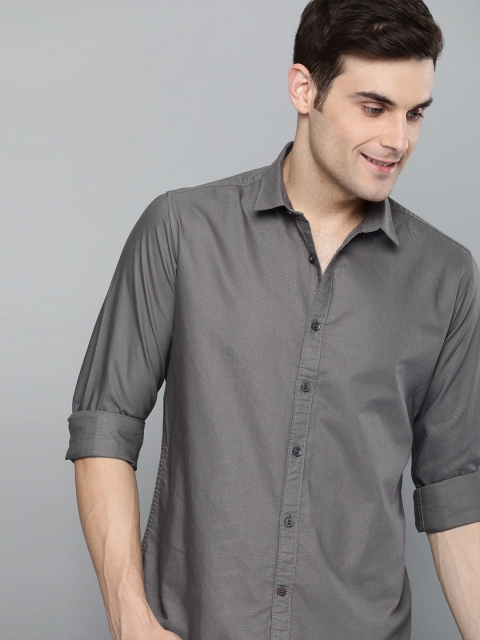 

Mast & Harbour Men Grey Regular Fit Solid Casual Shirt