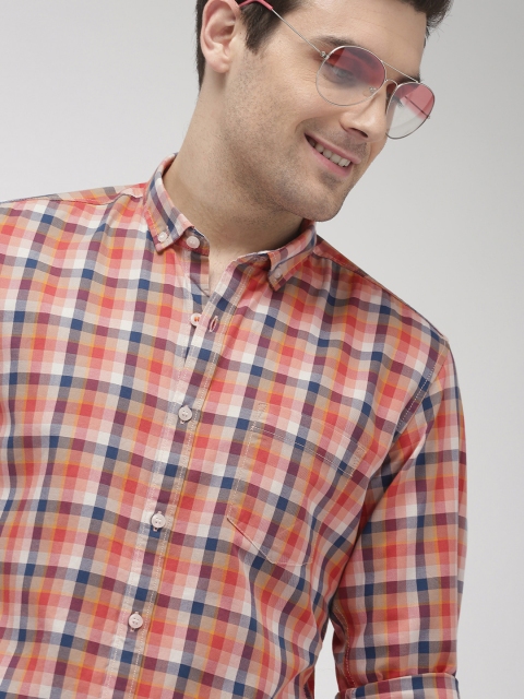 

Mast & Harbour Men Coral Orange & Navy Blue Regular Fit Checked Casual Shirt