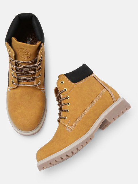 

Roadster Men Brown Solid Mid-Top Flat Boots