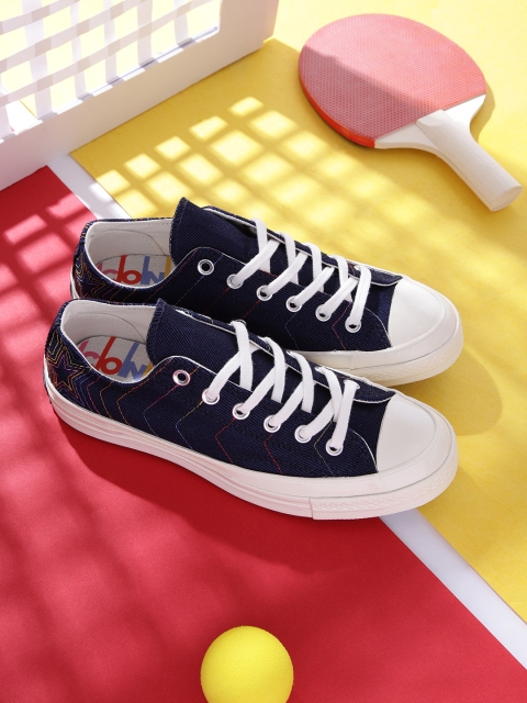 

Converse Unisex Navy Blue Solid Sneakers