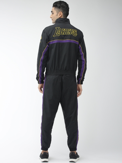 

Nike Men Black Solid Loose Fit As Los Angeles Lakers NBA BasketBall Courtsid Tracksuit