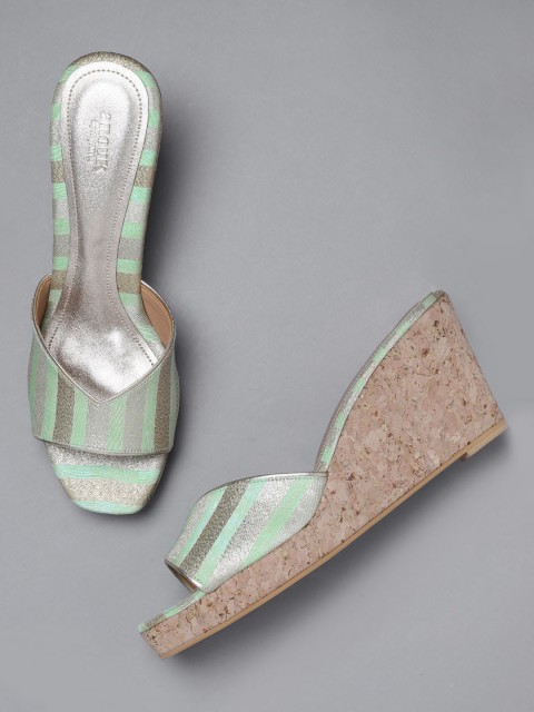 

Anouk Women Mint Green & Gold-Toned Striped Wedges