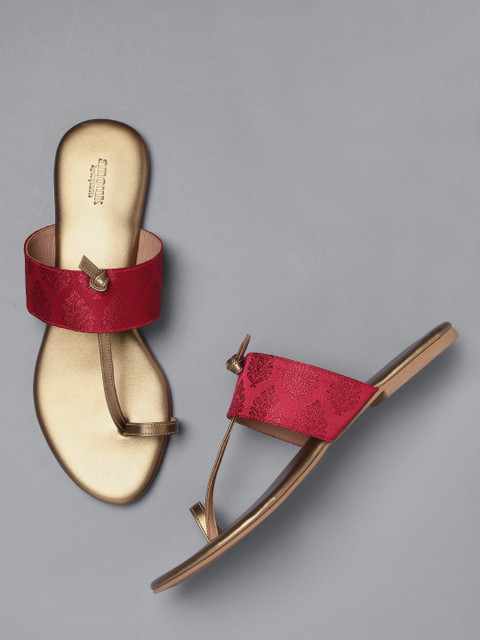 

Anouk Women Maroon & Gold-Toned Woven Design One Toe Flats