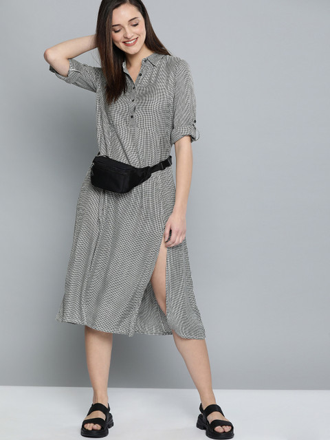 

Harvard Women Self Design Black & White Shirt Dress