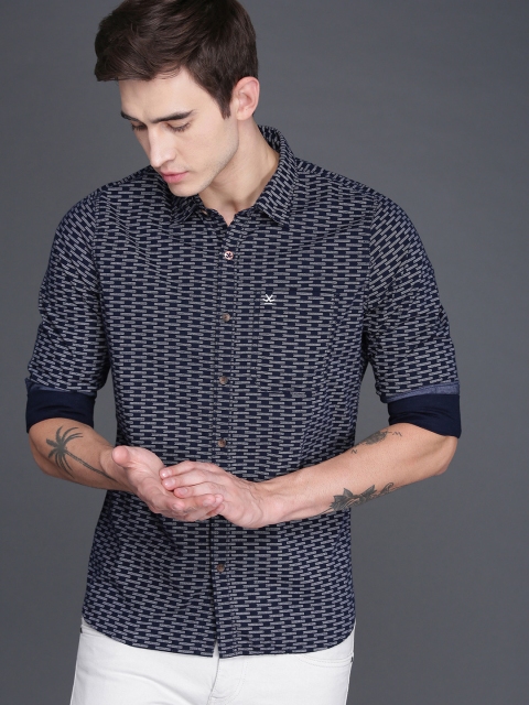 

WROGN Men Navy Blue & White Slim Fit Printed Casual Shirt