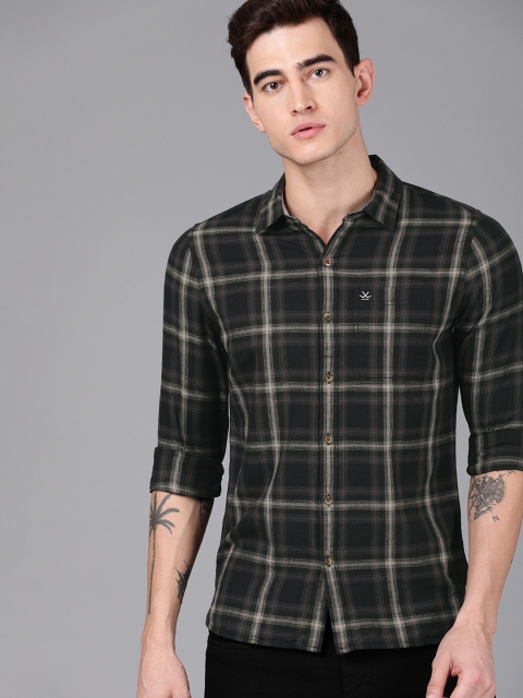 

WROGN Men Black & Green Slim Fit Checked Casual Shirt