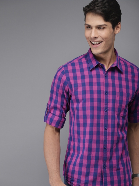 

HERE&NOW Men Pink & Blue Slim Fit Checked Casual Shirt