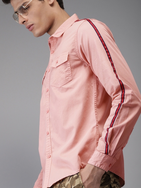 

Moda Rapido Men Peach-Coloured Slim Fit Solid Casual Shirt