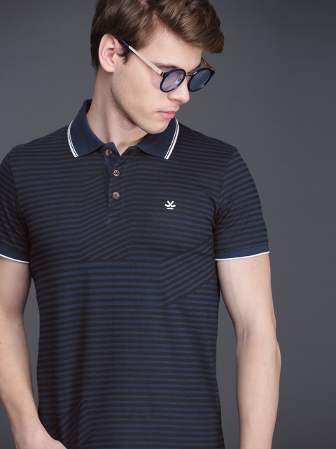 

WROGN Men Navy Blue & Black Striped Slim Fit Polo Collar T-shirt