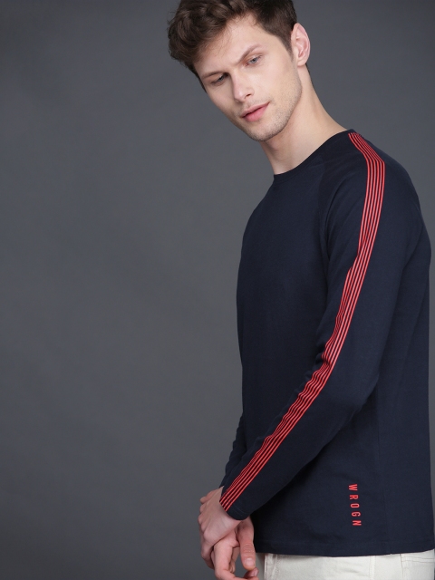 

WROGN Men Navy Blue Solid Slim Fit Round Neck T-shirt
