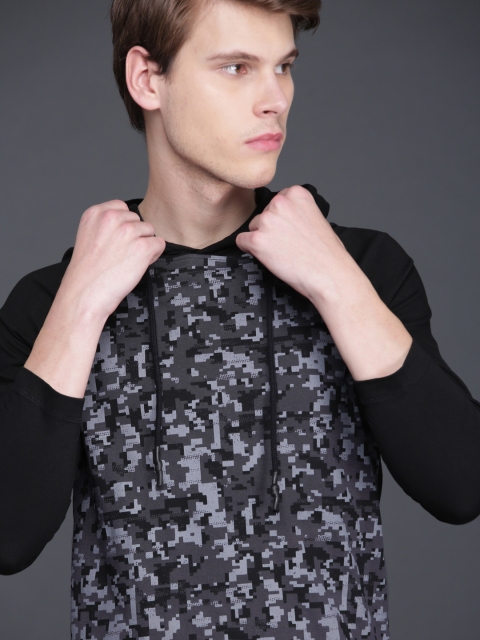 

WROGN Men Black Grey Abstract Printed Hooded Slim Fit Pure Cotton T-shirt